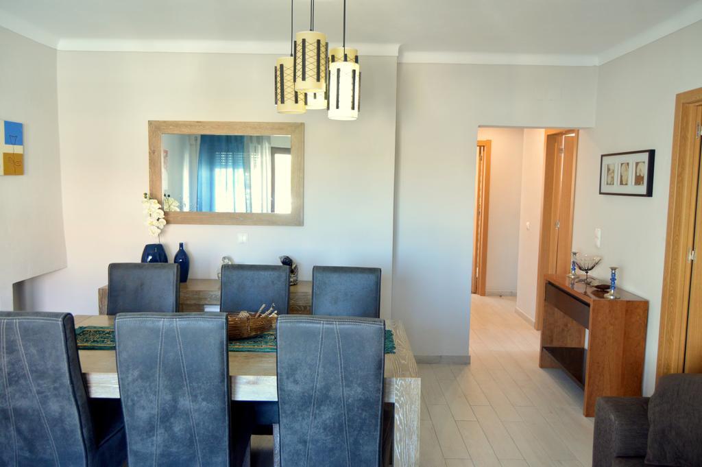 Apartamento Glamour Apartment Manta Rota Phòng bức ảnh